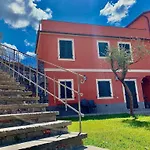 Casa Gardan Casa de Férias