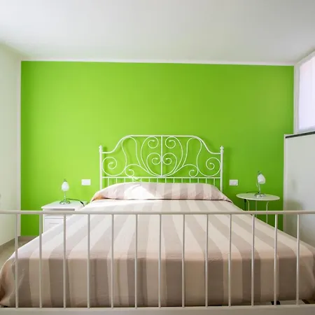 Casa Gardan Дом отдыха Леванто