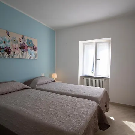 Casa Gardan بيت للعطل *