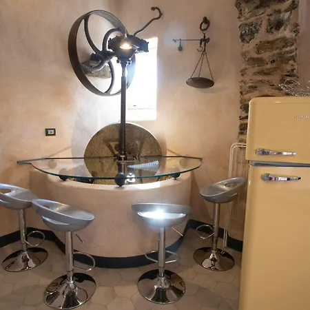 Casa Gardan * Леванто