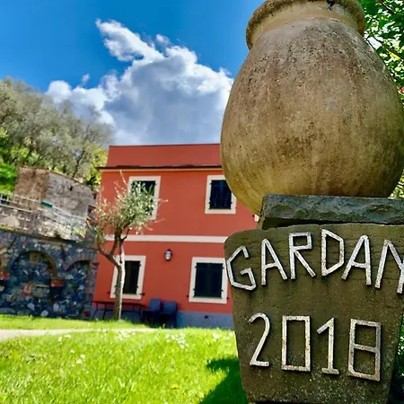 בית נופש Casa Gardan